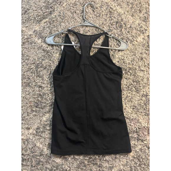 Under Armour - Picture 4 of 4